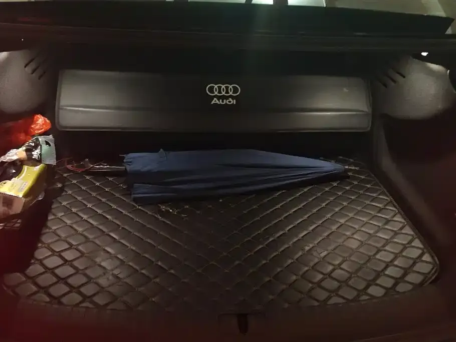 Audi A6L 2023 из CN, фото 3