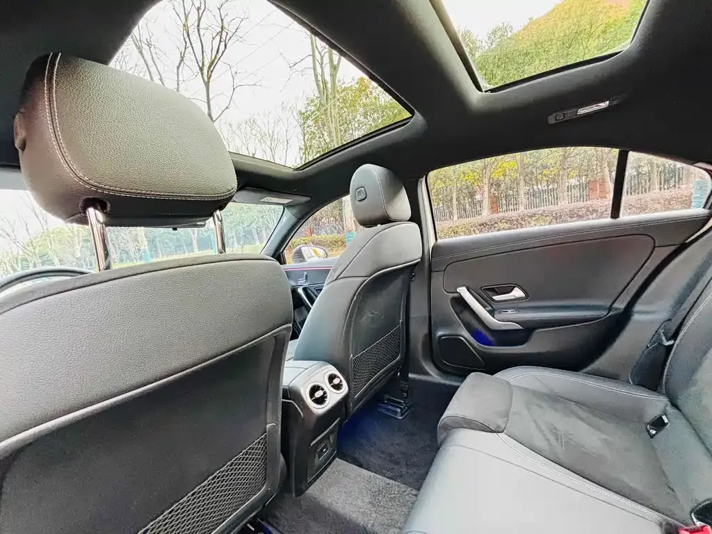 Mercedes-Benz A-Class 2022 из CN, фото 4