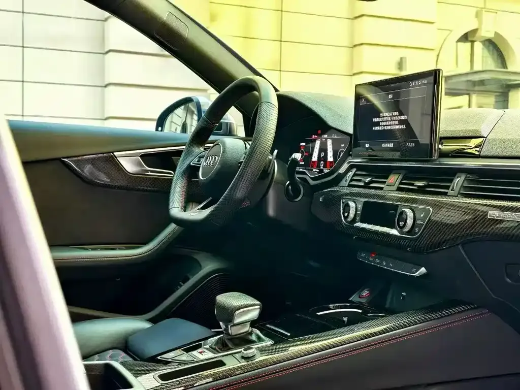 Audi S4 2024 из CN, фото 3