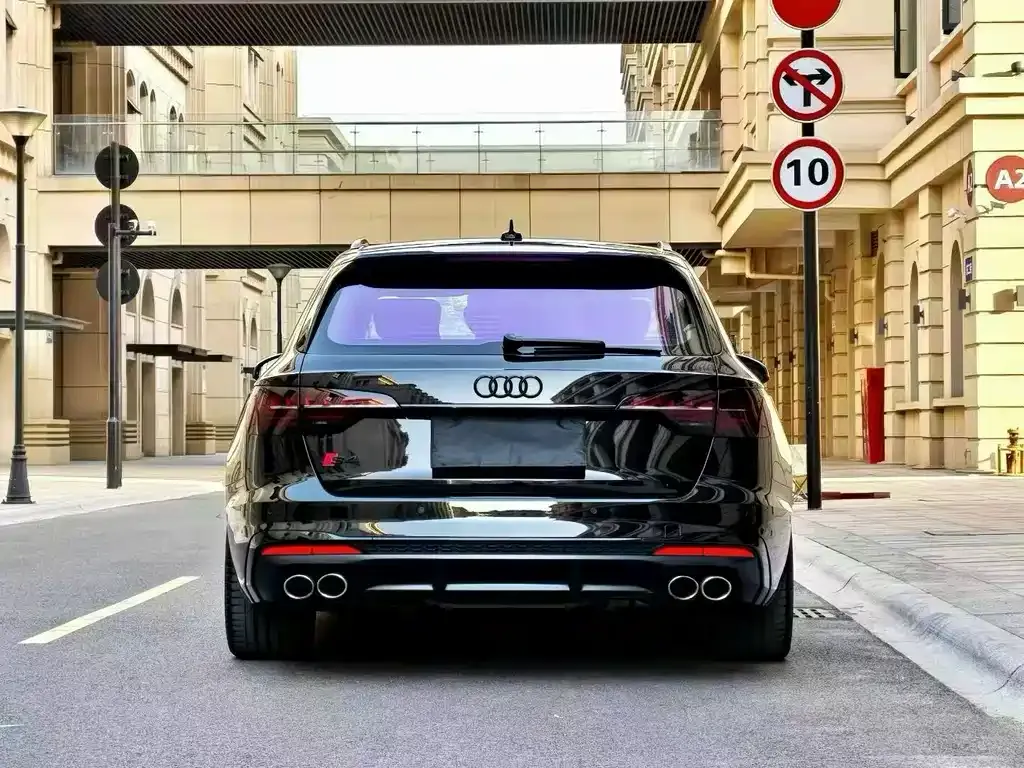 Audi S4 2024 из CN, фото 6