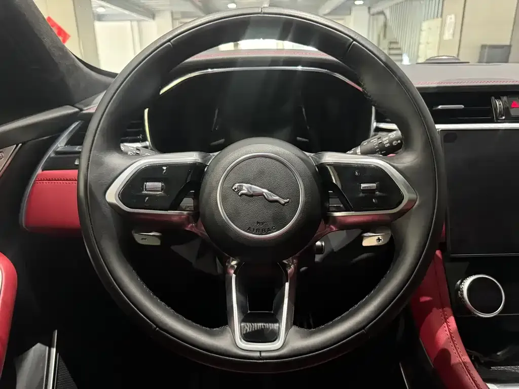 Jaguar F-PACE 2024 из CN, фото 6