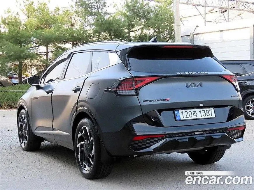 Kia Sportage — фото 9