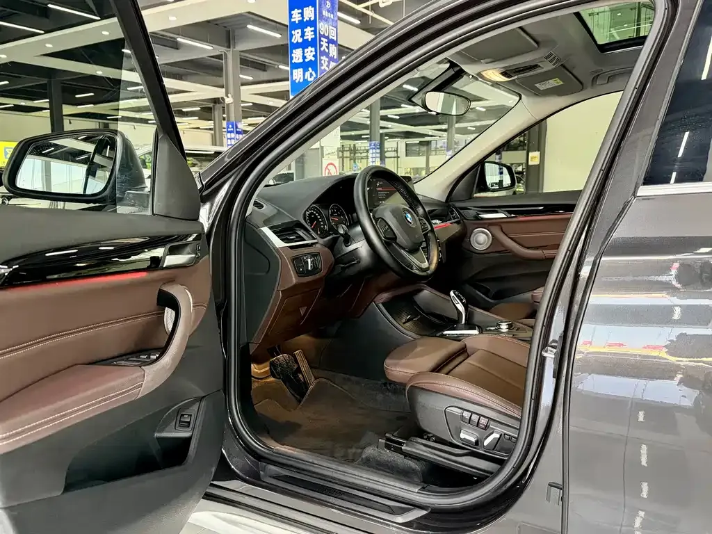 BMW X1 2022 из CN, фото 7