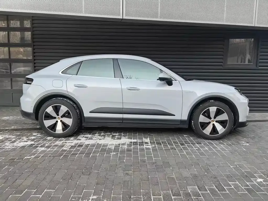 Porsche Macan EV 2024 из CN, фото 6