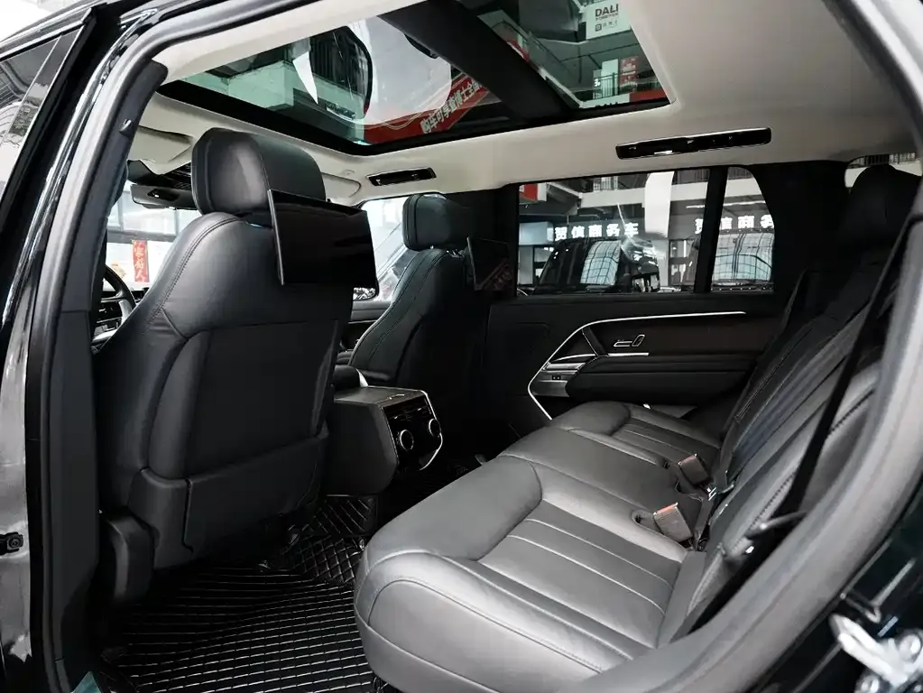 Land Rover Range Rover 2023 из CN, фото 9