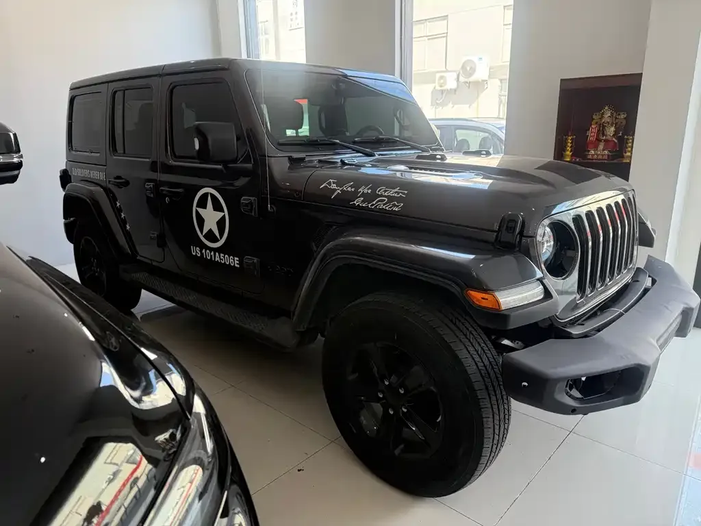 Jeep Wrangler 2022 из CN, фото 4