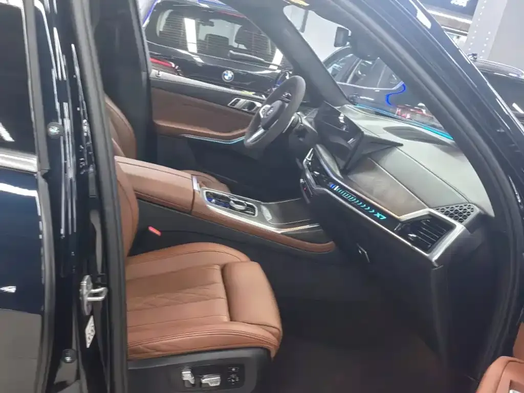BMW X7 2023 из CN, фото 5