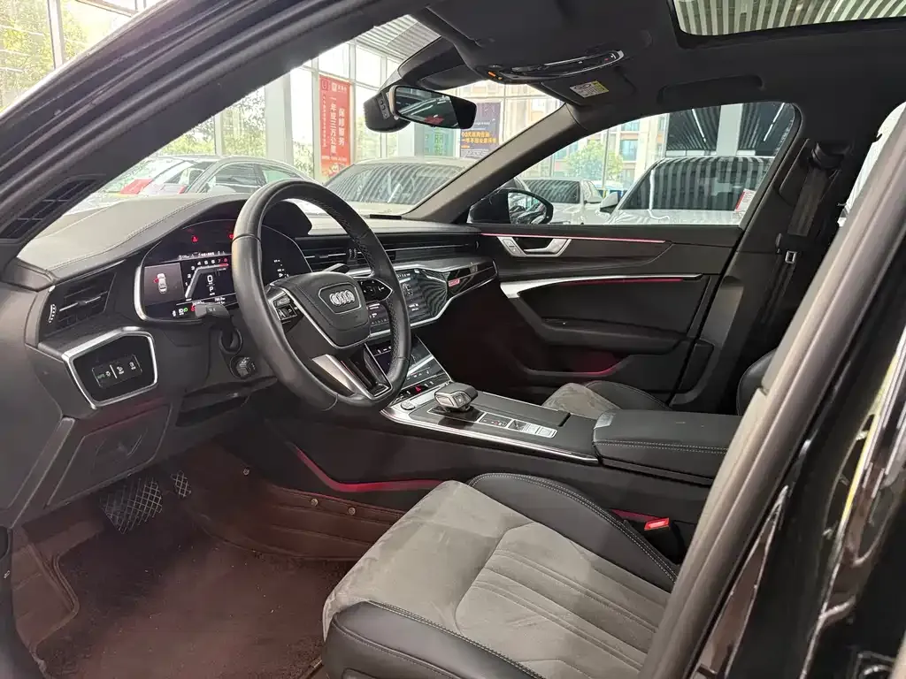Audi A6L 2024 из CN, фото 4