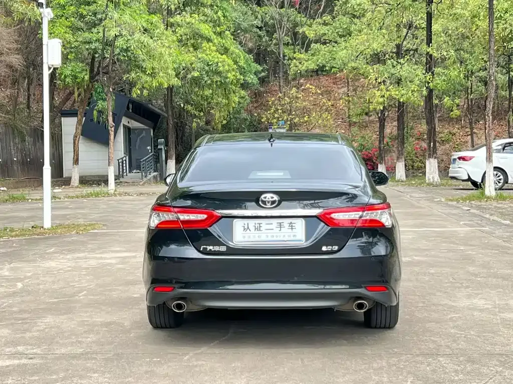 Toyota Camry 2023 из CN, фото 9