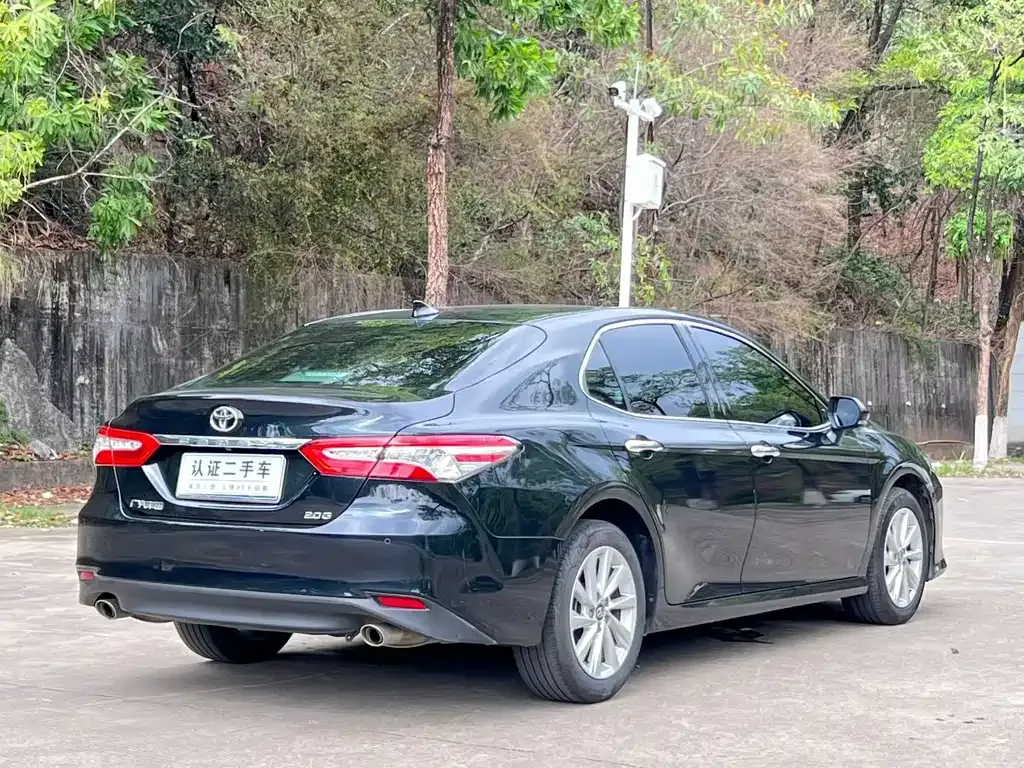 Toyota Camry 2023 из CN, фото 2