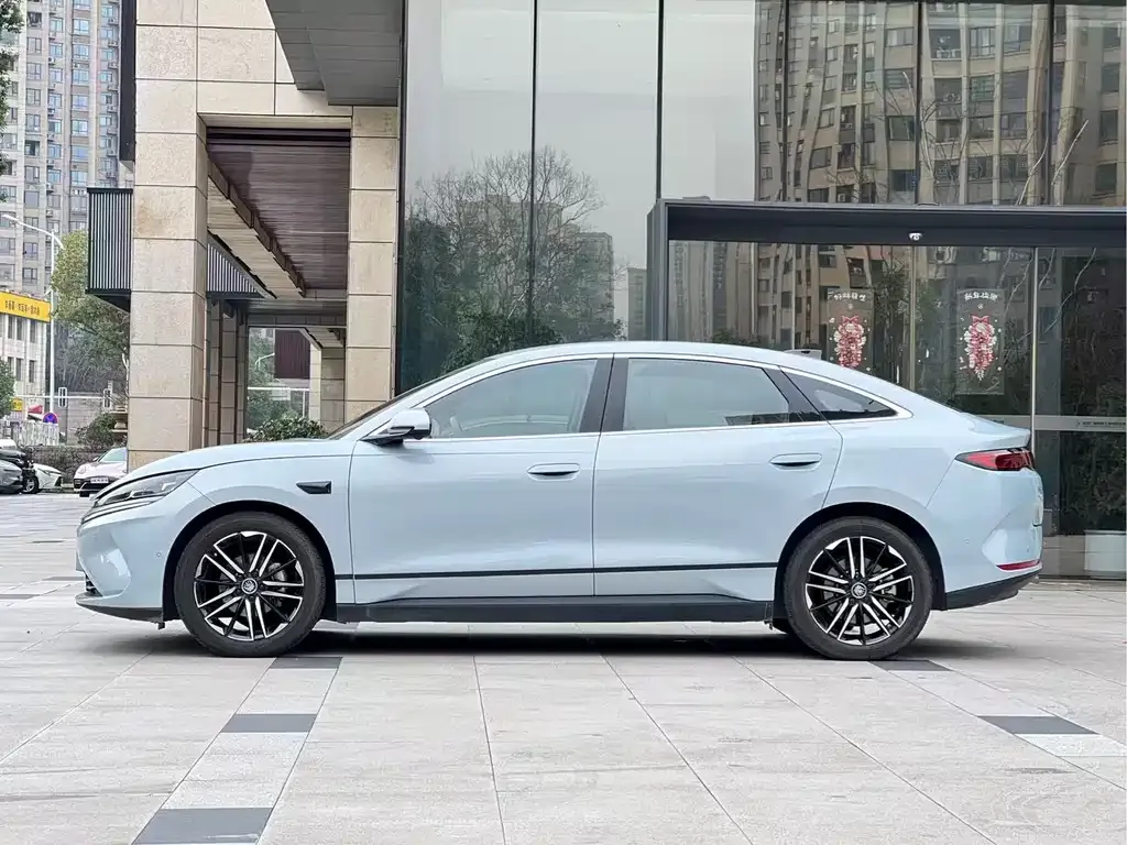 BYD Qin L 2025 из CN, фото 10