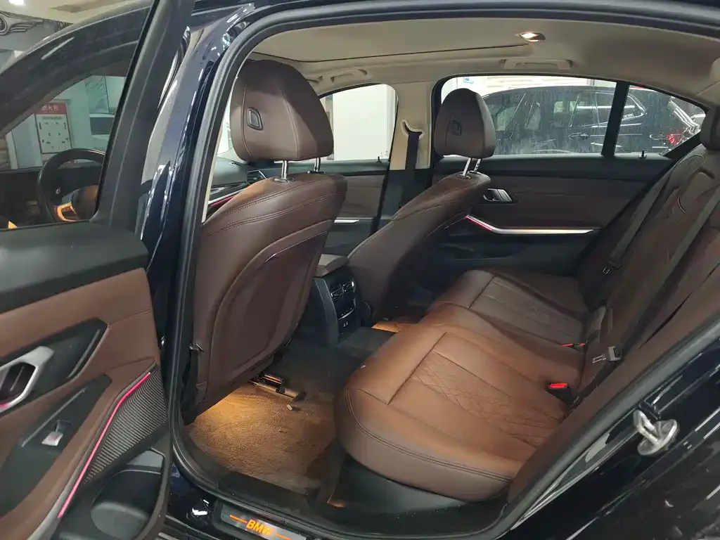 BMW i3 2024 из CN, фото 2