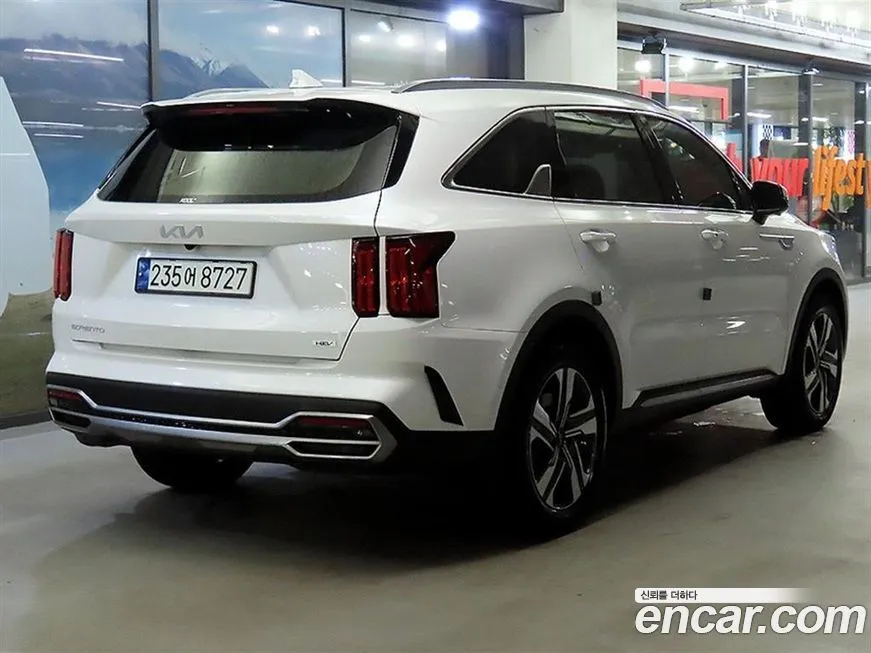 Kia Sorento — фото 7