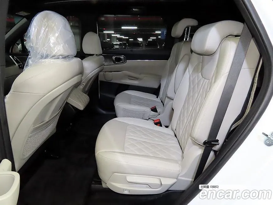 Kia Sorento — фото 4