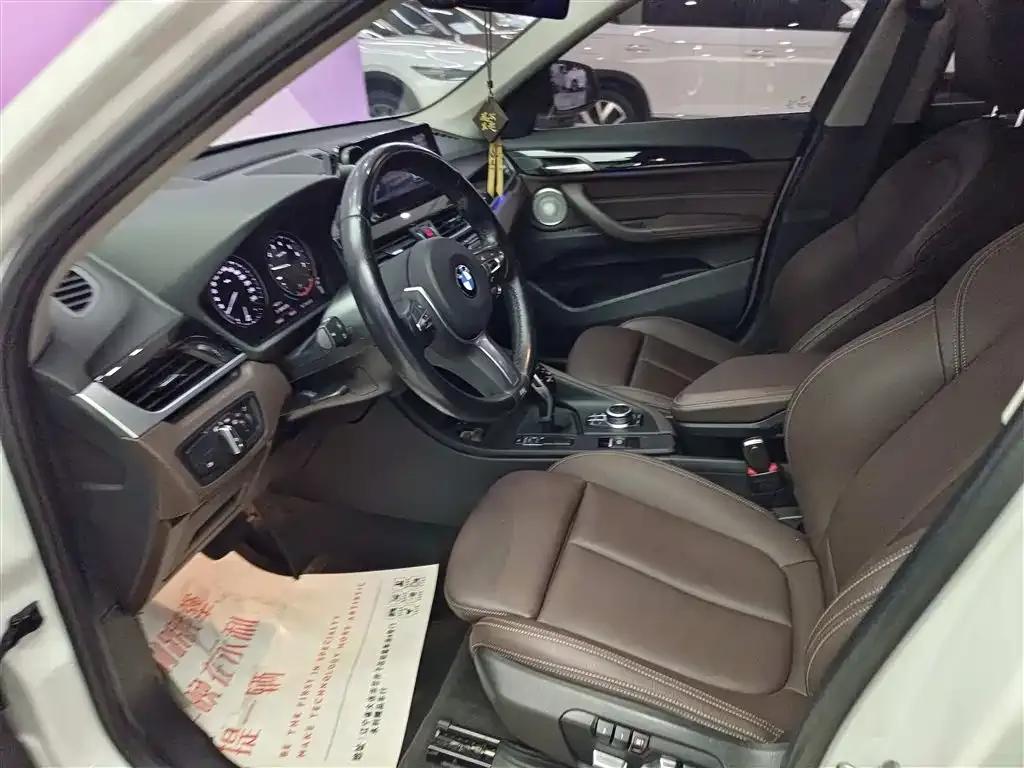 BMW X1 2021 из CN, фото 7