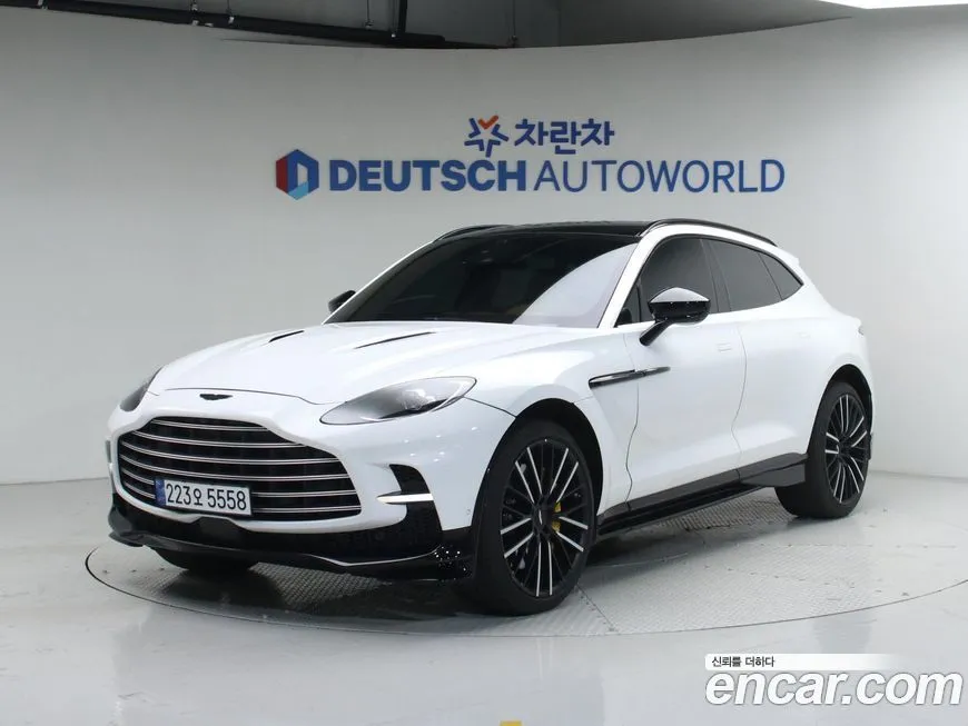 Aston Martin DBX 2023 из KR, фото 1