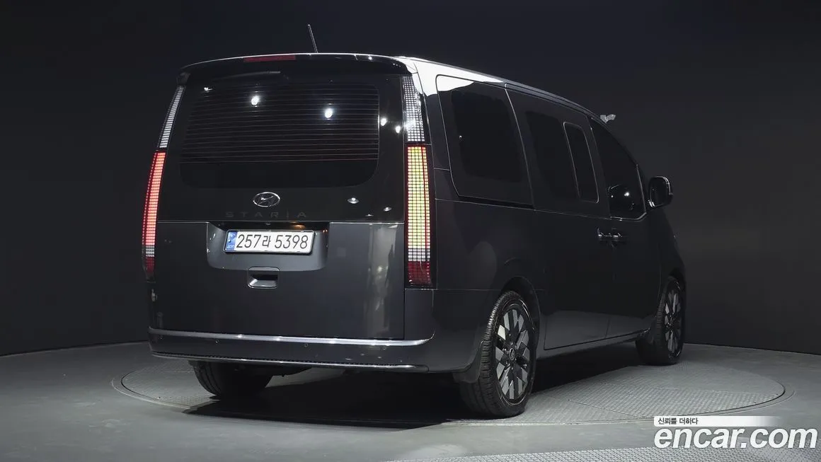 Hyundai Staria 2022 из KR, фото 3