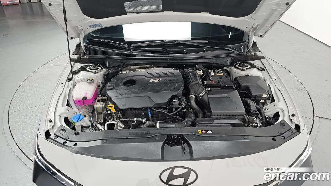 Hyundai AVANTE — фото 9