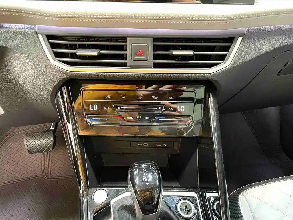 Volkswagen Tayron 2022 из CN, фото 6
