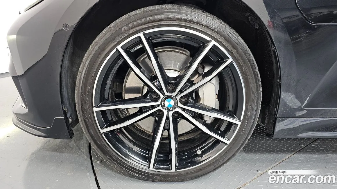 BMW 3-Series — фото 10