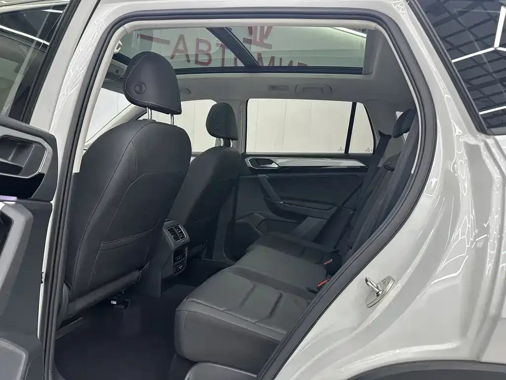 Volkswagen Tayron 2022 из CN, фото 2