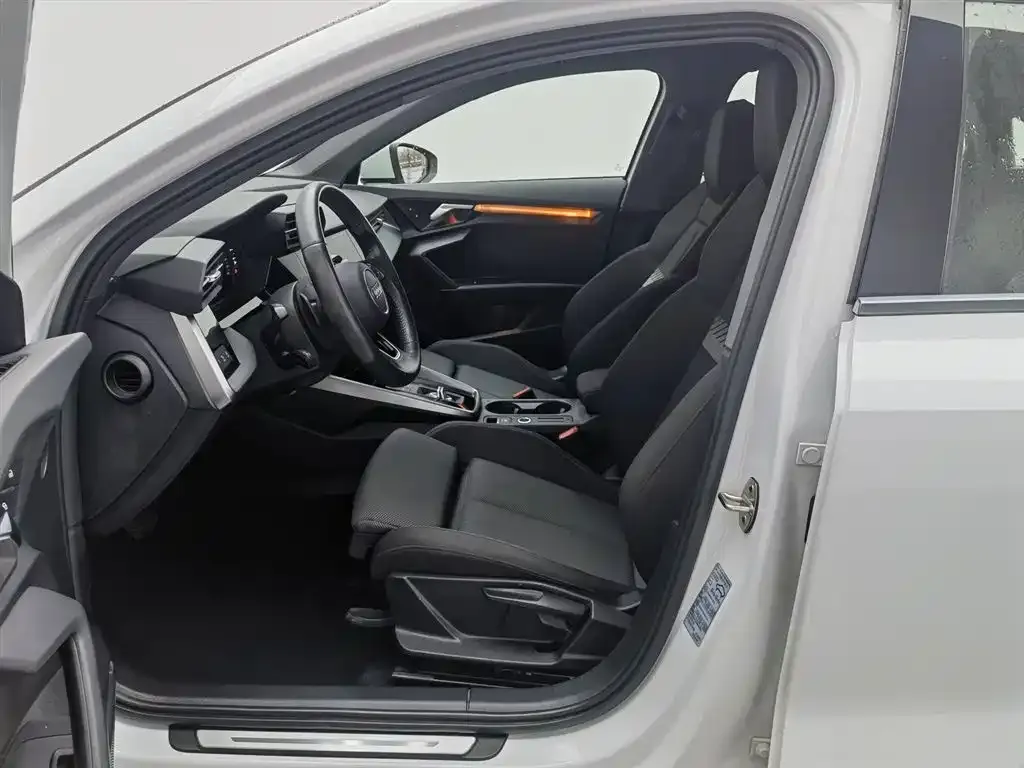 Audi A3 2021 из CN, фото 9