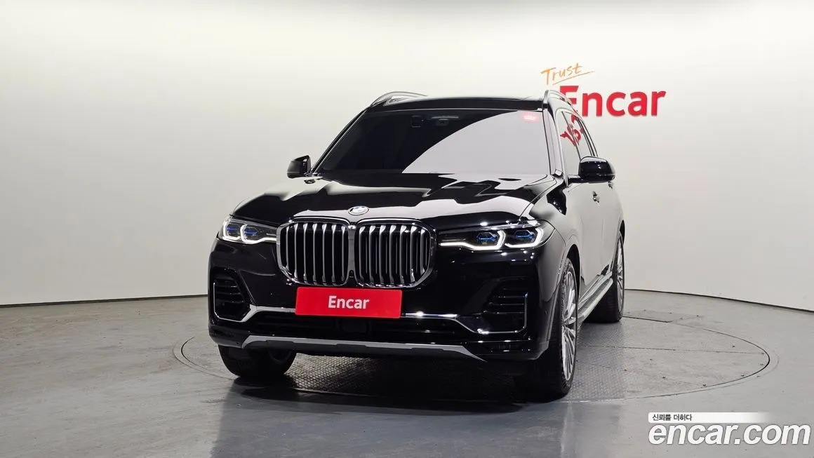 BMW X7 2021 из KR, фото 2