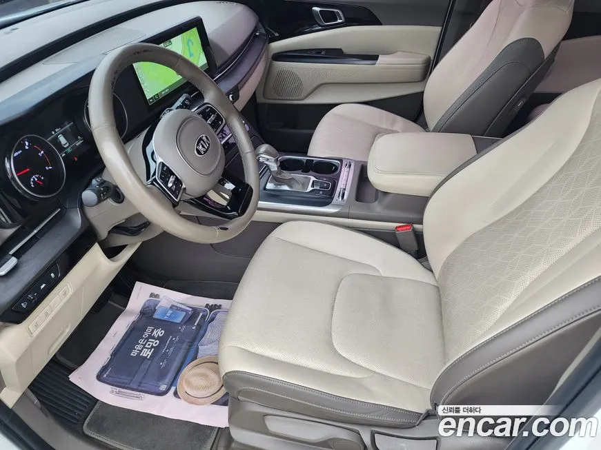 Kia Carnival — фото 2