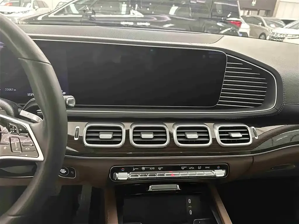 Mercedes-Benz GLE — фото 9