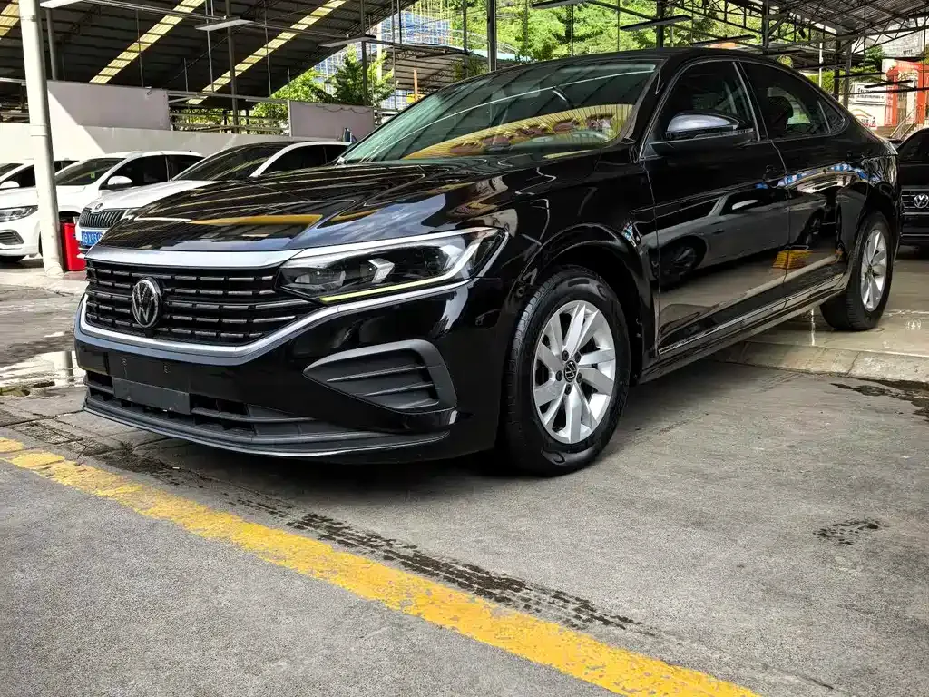 Volkswagen Passat 2022 из CN, фото 9