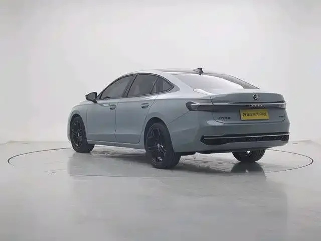 Volkswagen Passat 2025 из CN, фото 3