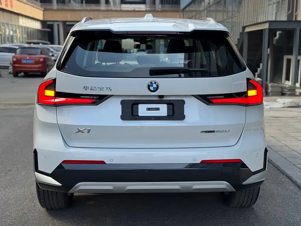BMW X1 2023 из CN, фото 5