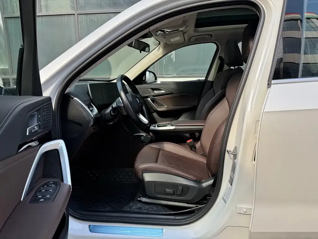 BMW X1 2023 из CN, фото 8