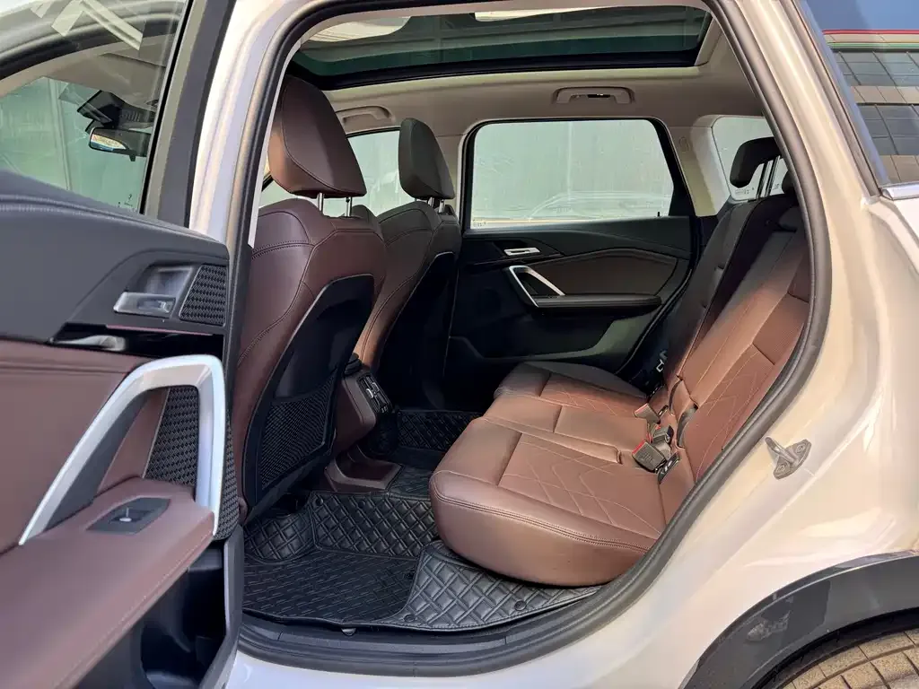 BMW X1 2023 из CN, фото 9