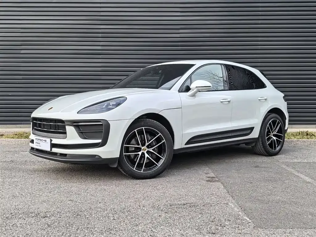 Porsche Macan — фото 1