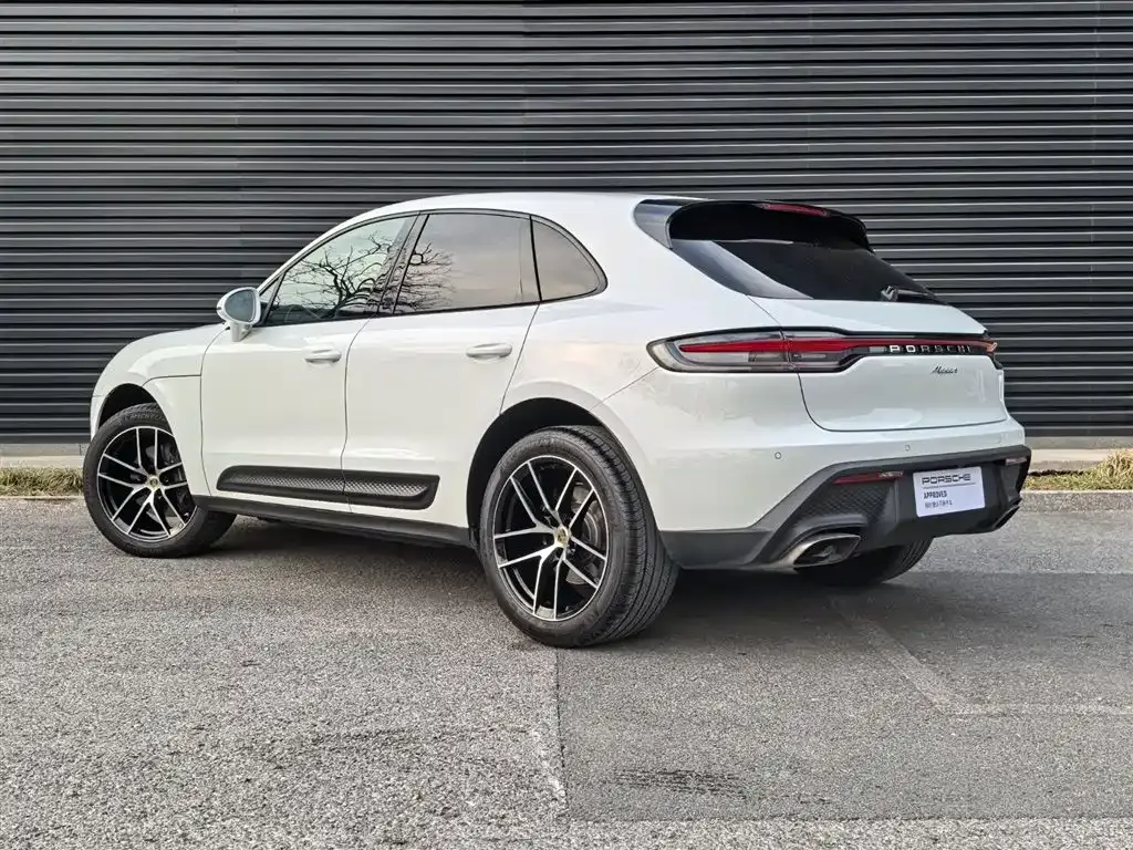 Porsche Macan — фото 5