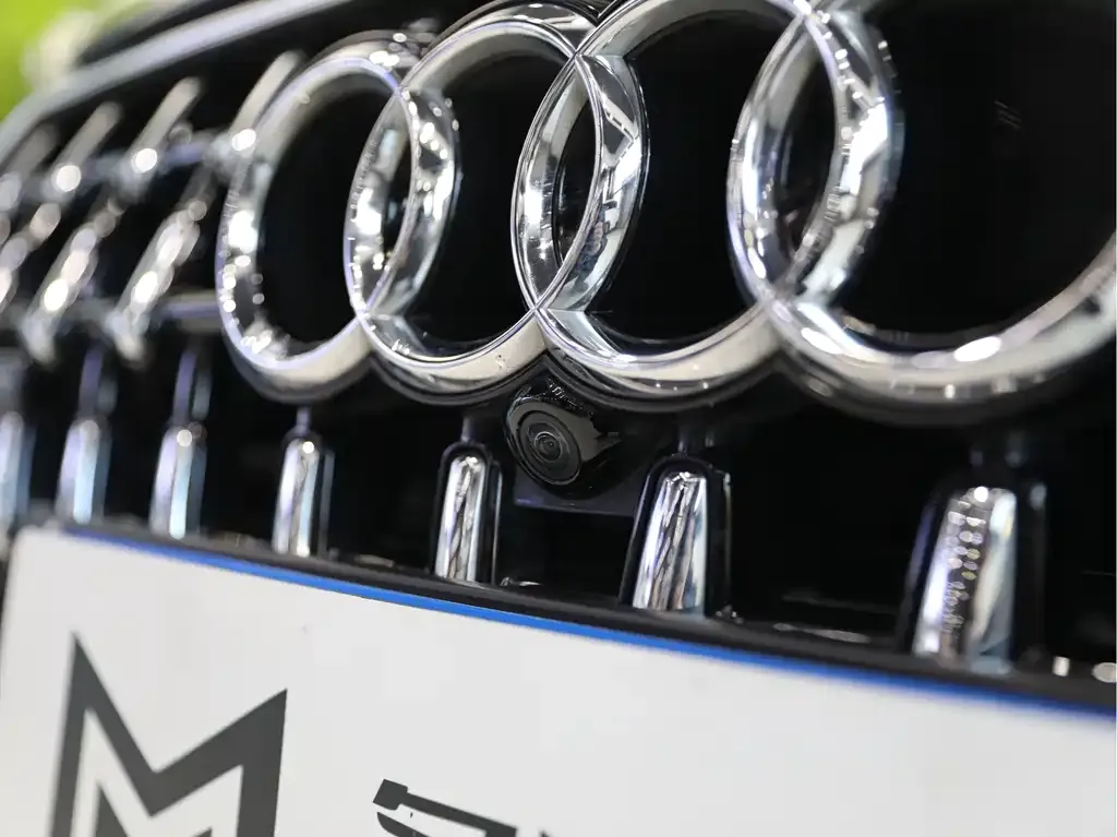 Audi A8 2024 из CN, фото 4