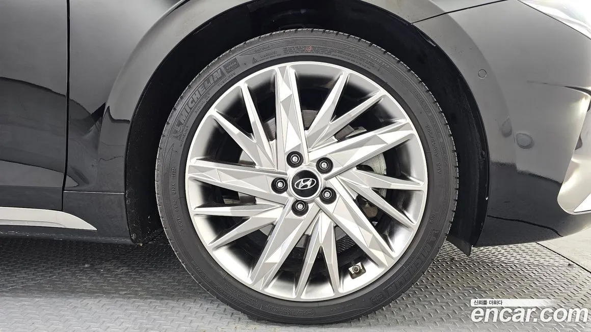 Hyundai Grandeur 2023 из KR, фото 9