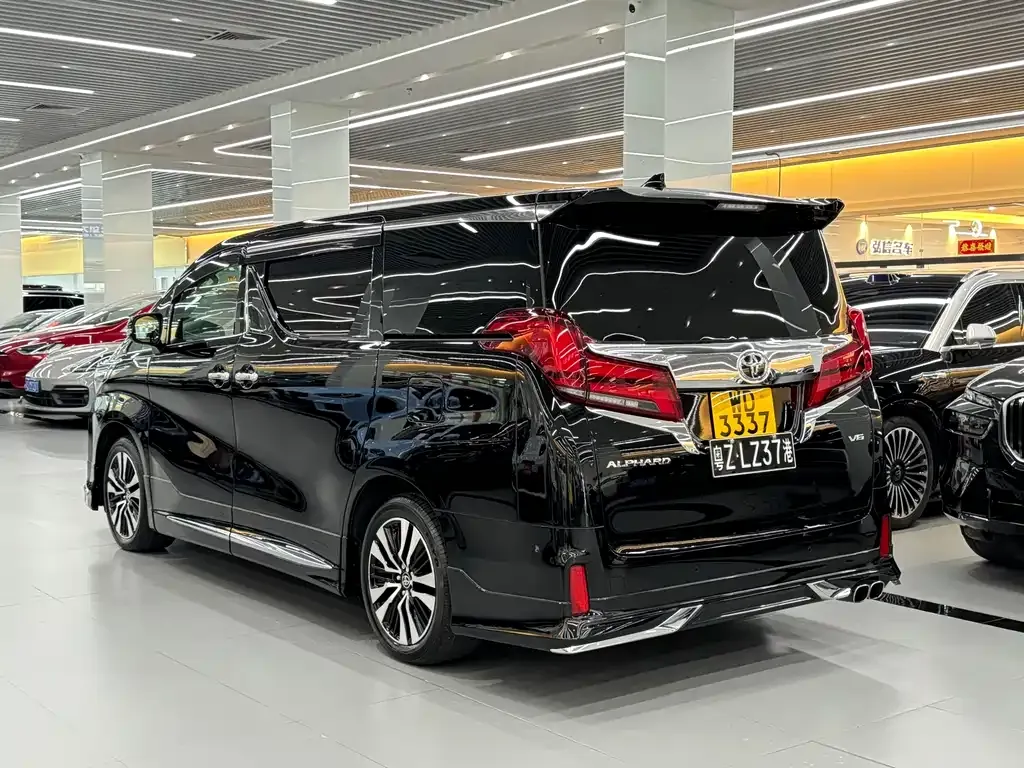 Toyota Alphard 2025 из CN, фото 10