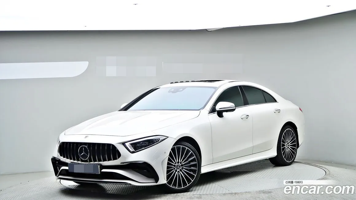 Mercedes-Benz CLS-Class — фото 1