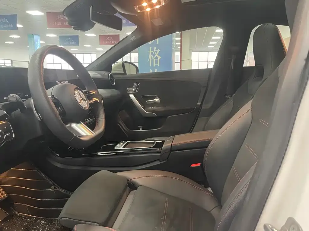 Mercedes-Benz CLA (Import) 2025 из CN, фото 3