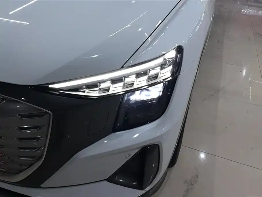 Audi Q5 e-tron 2023 из CN, фото 3