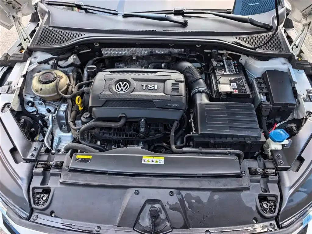 Volkswagen CC 2021 из CN, фото 9