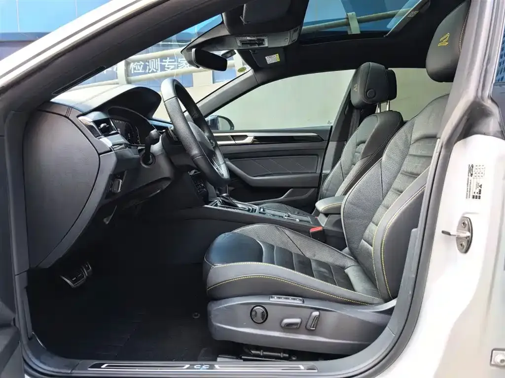 Volkswagen CC 2021 из CN, фото 5