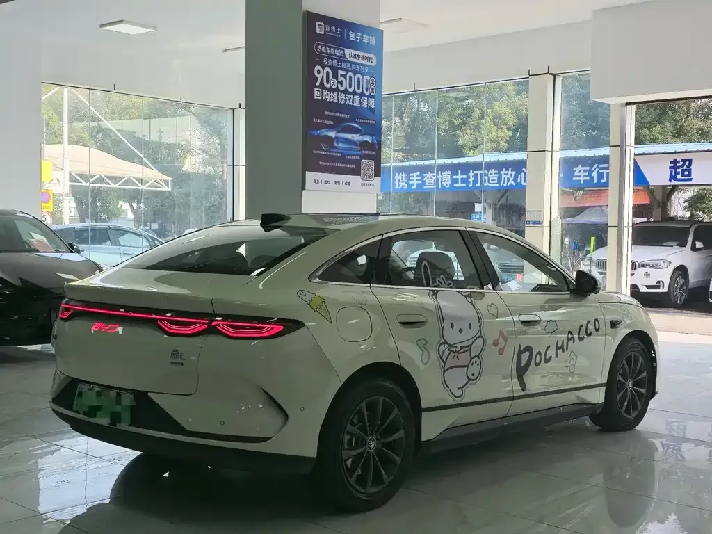 BYD Qin L — фото 8