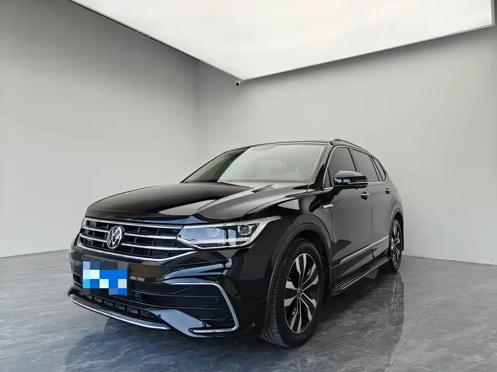 Volkswagen Tiguan L 2024 из CN, фото 1