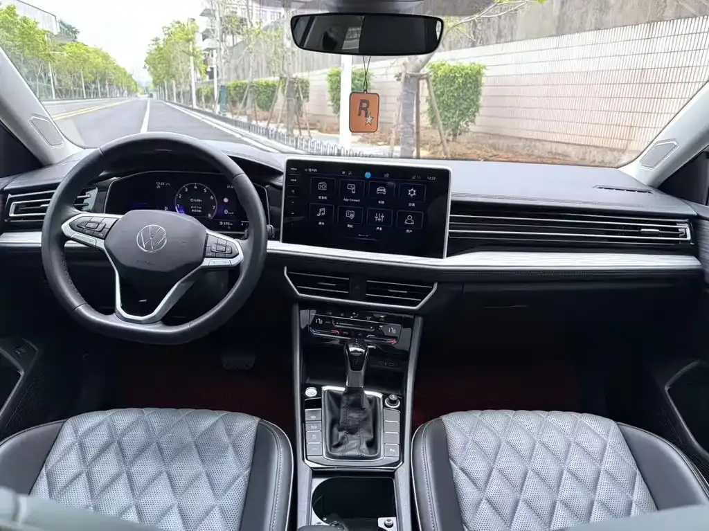 Volkswagen Sagitar 2022 из CN, фото 5