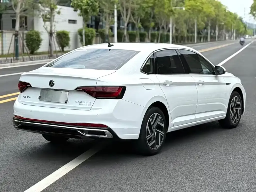 Volkswagen Sagitar 2022 из CN, фото 7