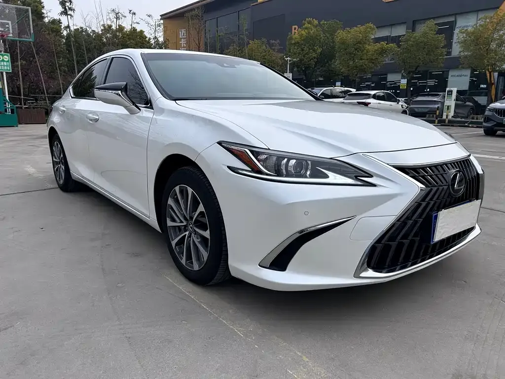 Lexus ES 2022 из CN, фото 5