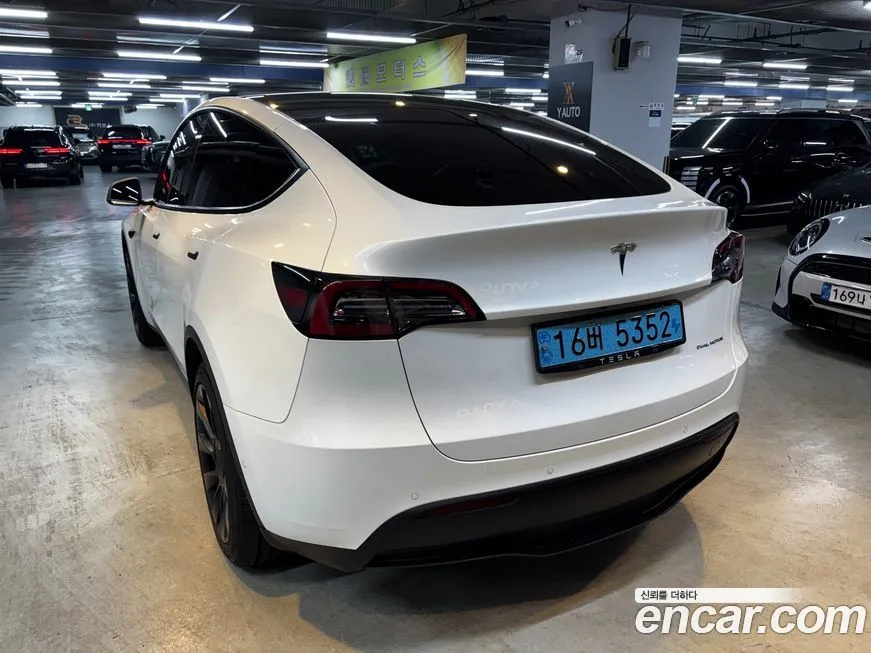 Tesla Model Y 2022 из KR, фото 8